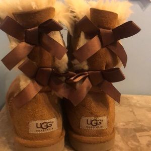 Women Ugg Bailey Bow Boot